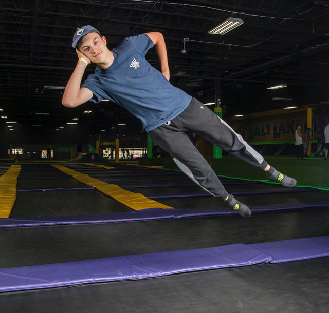 Get Air Trampoline Park State College4