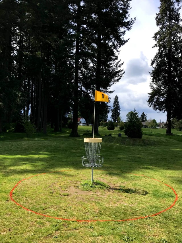 Tall Firs Disc Golf 2