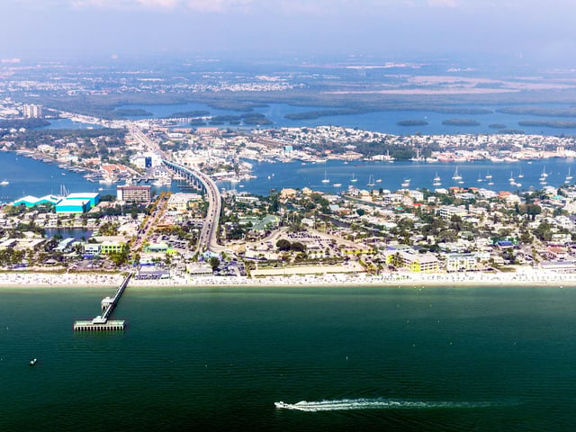 Lynn Hall Memorial Park & Pier 3