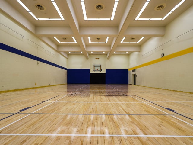 toronto metropolitan university gym bball.jpg