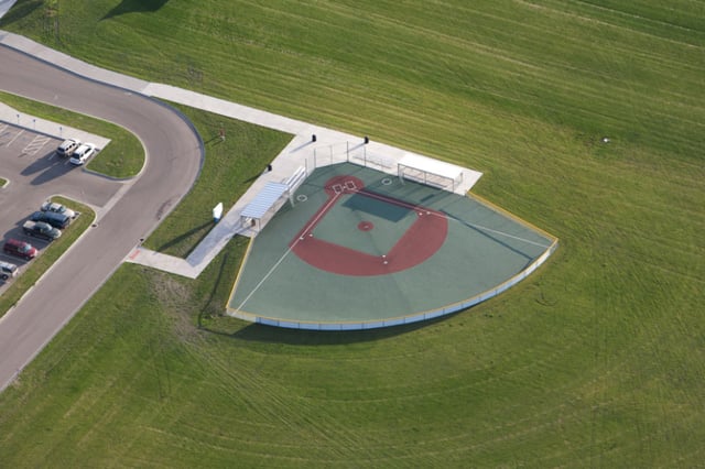 Miracle-Field0-da19d8c15056b36_da19dbed-5056-b365-ab650d53e4174629