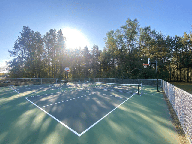 Lafayette Pickleball Courts .png