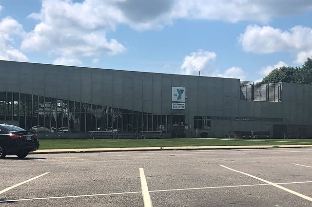 YMCa East Hampton Recenter 4