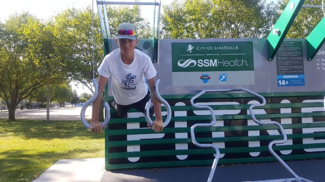 Outdoor Fitness Court6