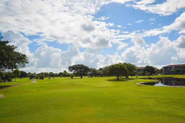 Flamingo Lakes Golf