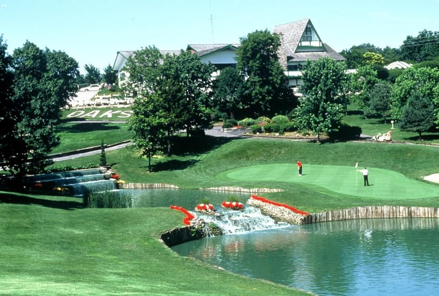 the oaks golf course