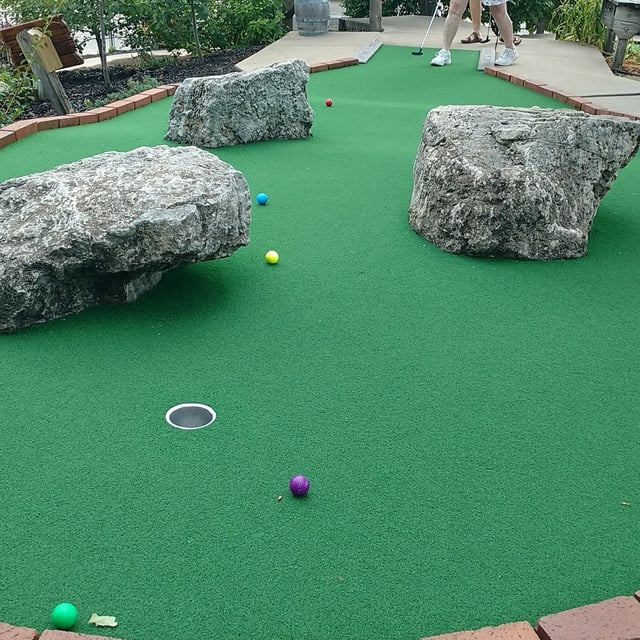 Pirate's Cove Adventure Golf 6