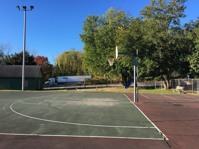 Murray Street Park3