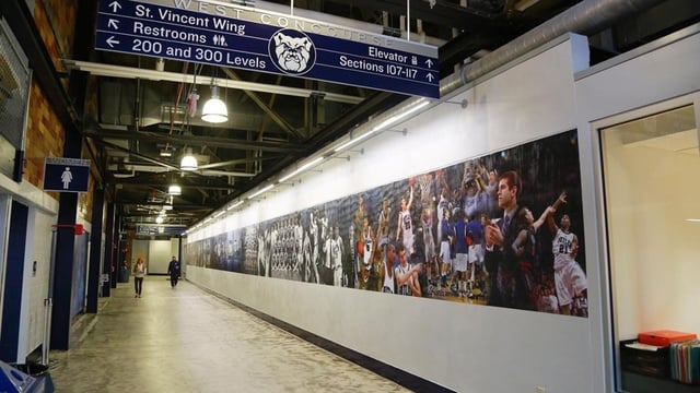 Hinkle Concourse 4