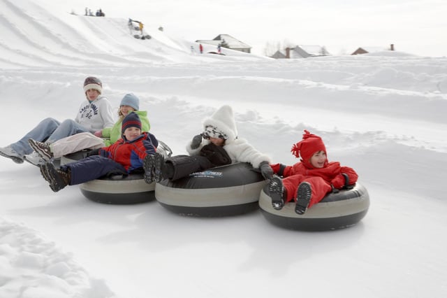 AvalancheExpress Snowtubing8
