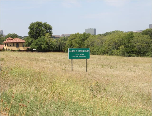 Harry S. Moss Park4