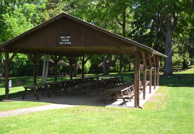 Usher Park3