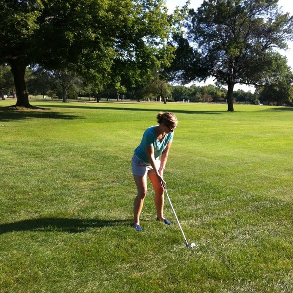 browns lake golf course 5