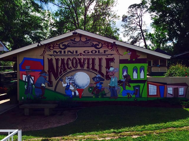 Nacoville Mini Golf 6