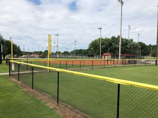 Hamilton Crossing Park7