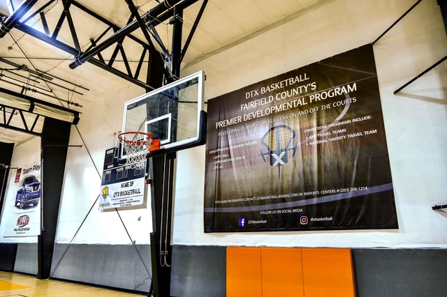 Insports Centers