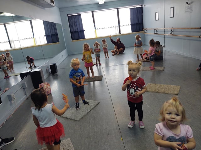 Tamara Howe School of Dance11