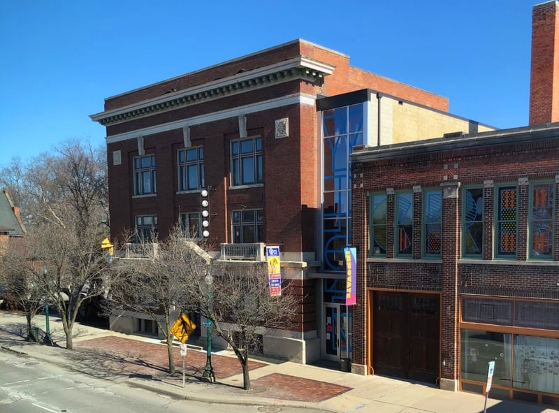 Riverside Arts Center