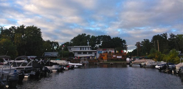 The Edge Pub & Eatery
