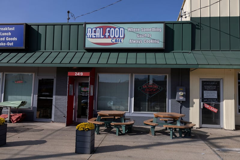 Real Food Cafe - Alger Heights