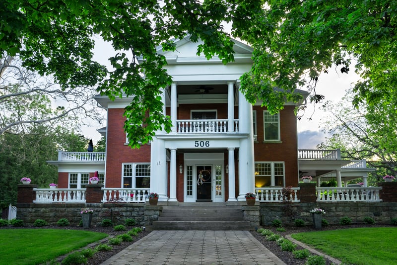 The Nordic Pineapple Bed & Breakfast
