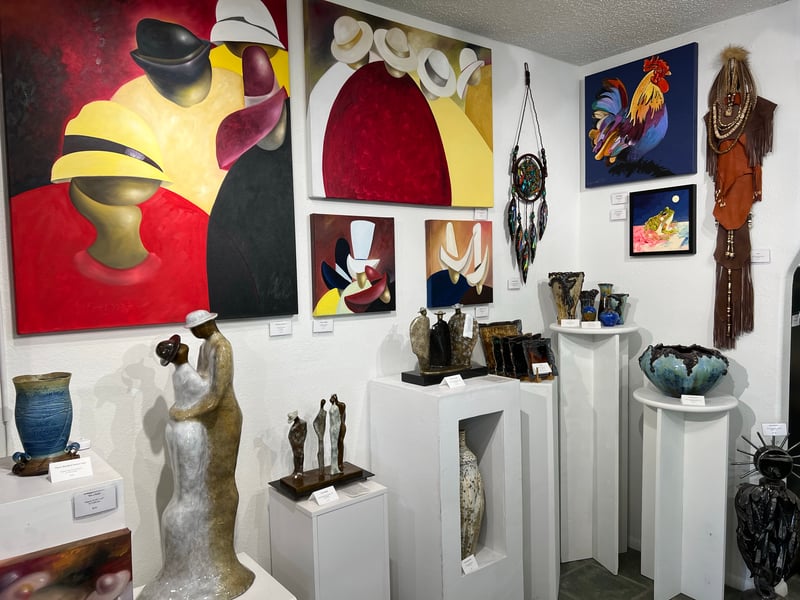 Thunderbird Artists Gallery