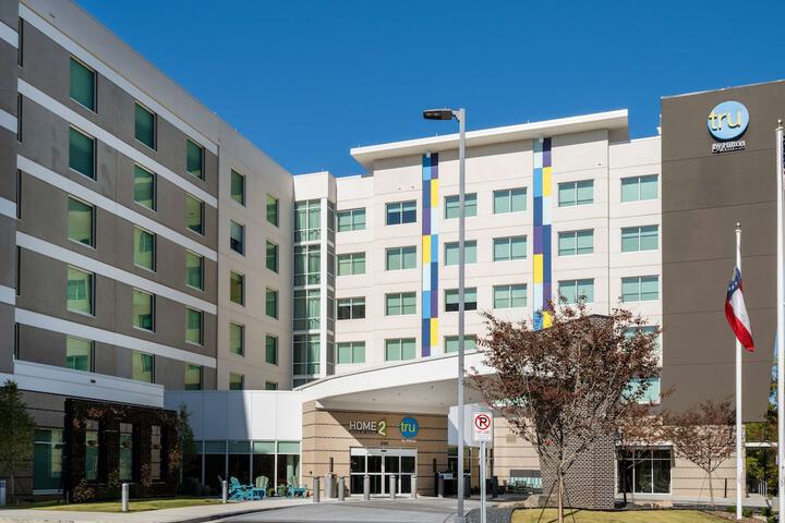 Tru by Hilton Atlanta Airport College Park