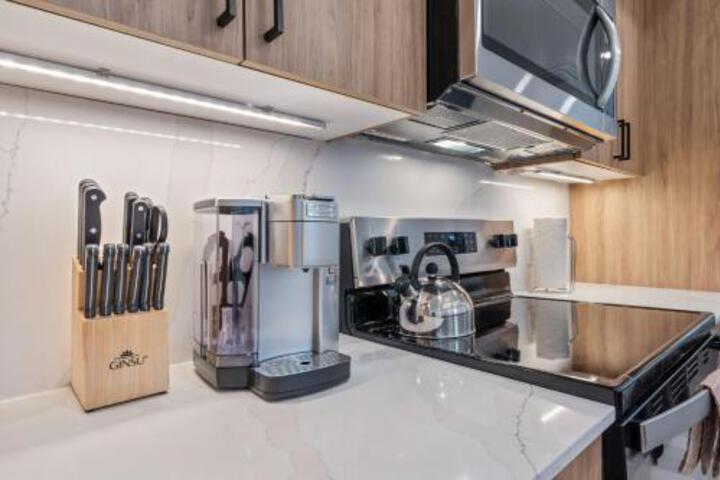 The Continental, powered by Placemakr