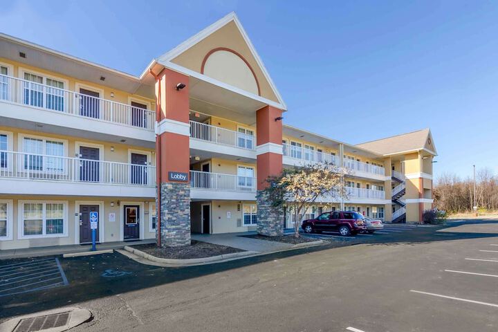 Extended Stay America Select Suites- Roanoke - Airport