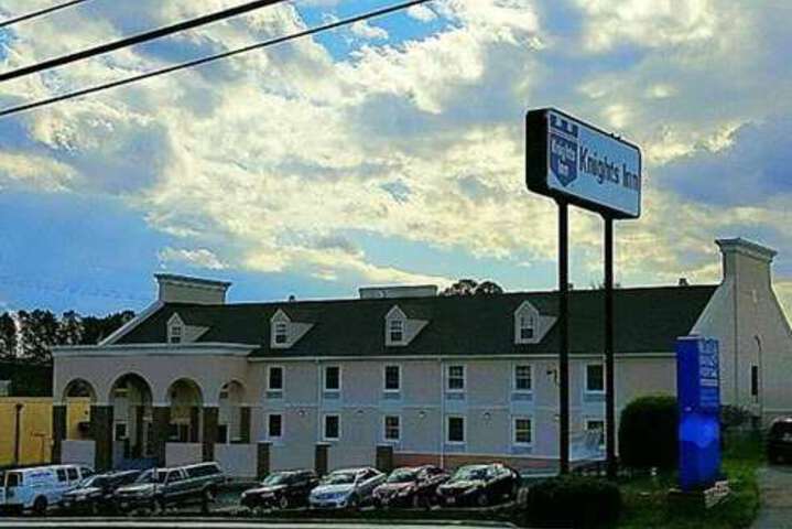 HomeTowne Studios Richmond, VA – W Broad St