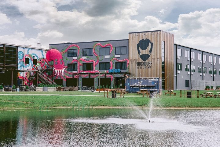 BrewDog DogHouse Columbus Hotel and Brewery