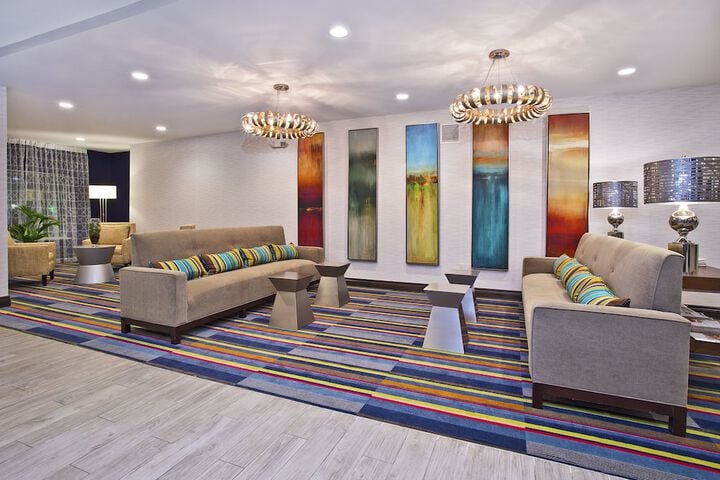 Holiday Inn Express & Suites Ann Arbor West, an IHG Hotel