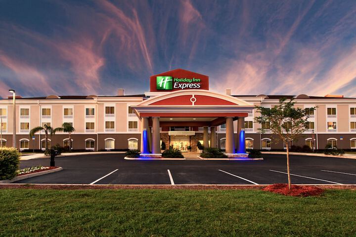 Holiday Inn Express Lake Wales N-Winter Haven, an IHG Hotel