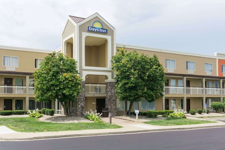 Days Inn by Wyndham Florence Cincinnati Area