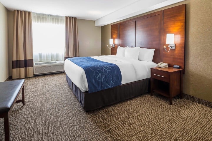 Comfort Suites El Paso Airport