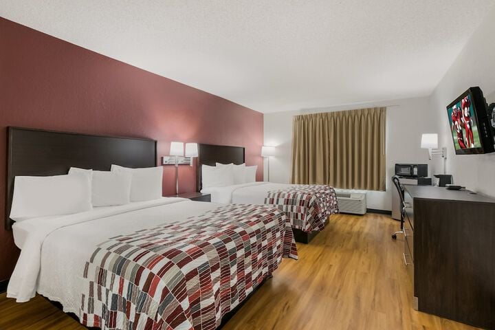 Red Roof Inn & Suites Knoxville East