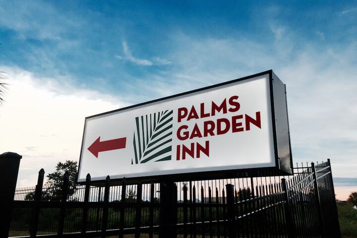 Palms Garden Inn