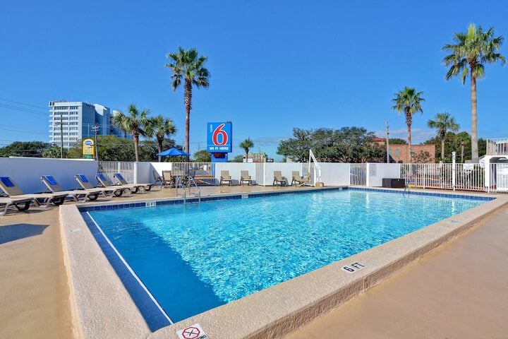 Motel 6 Destin, FL