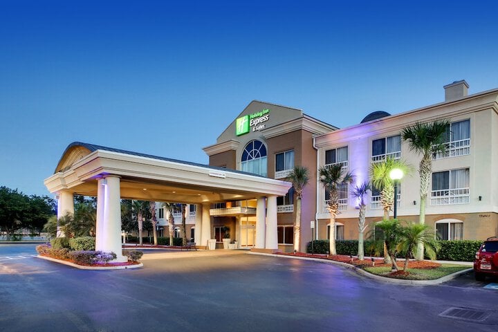 Holiday Inn Express & Suites Jacksonville South - I-295, an IHG Hotel