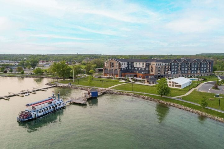 Hotel Canandaigua, Tapestry Collection by Hilton