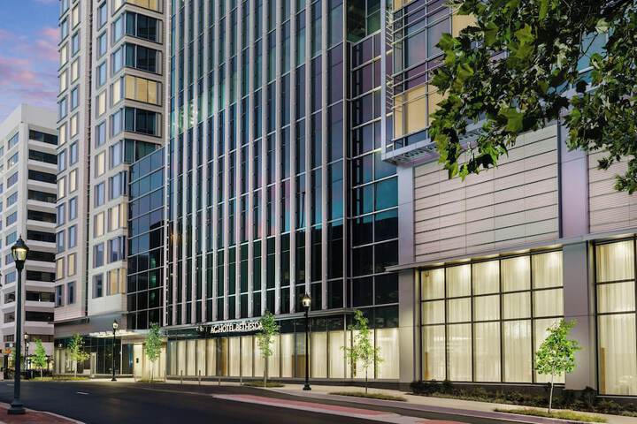 AC Hotel Bethesda Downtown