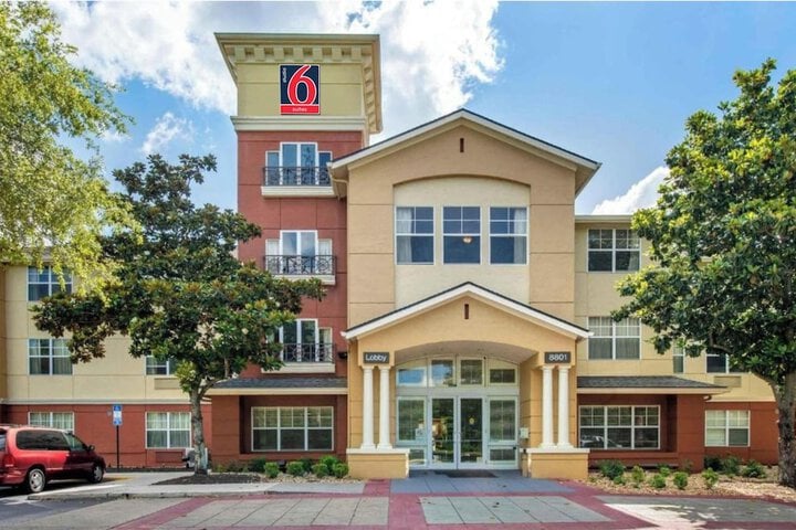 Extended Stay America - Jacksonville - Deerwood Park
