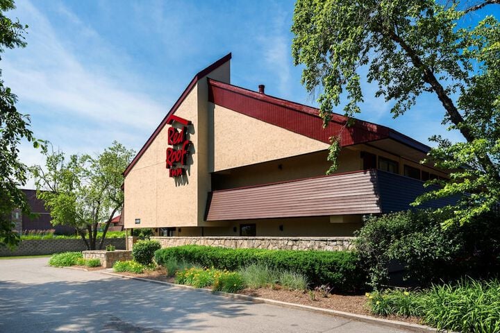 Red Roof Inn Rockford East - Casino District