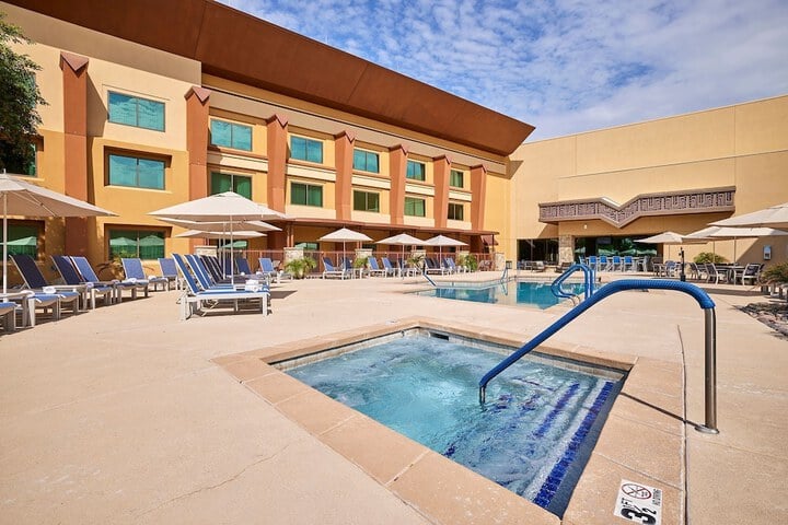 Gila River Resorts & Casinos - Vee Quiva