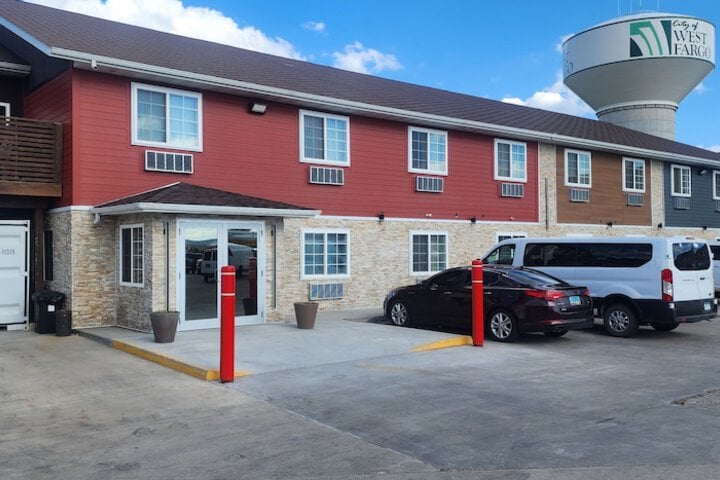 Rodeway Inn West Fargo Main Ave.