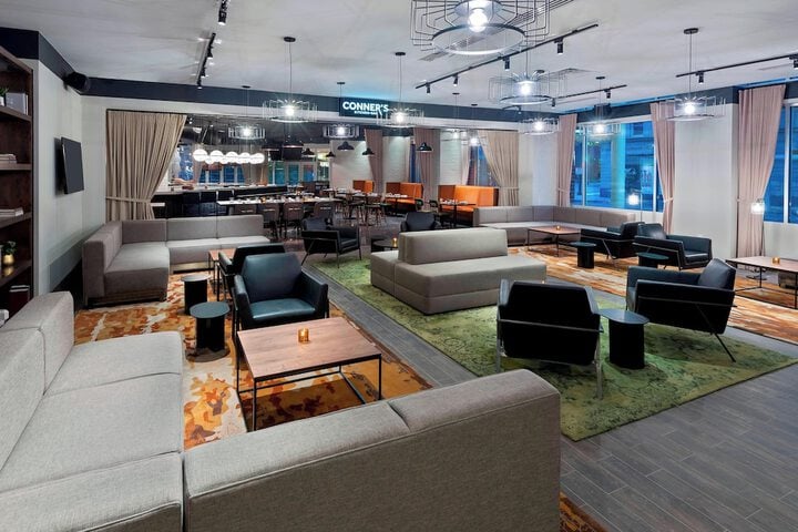 Courtyard by Marriott Downtown Fort Wayne
