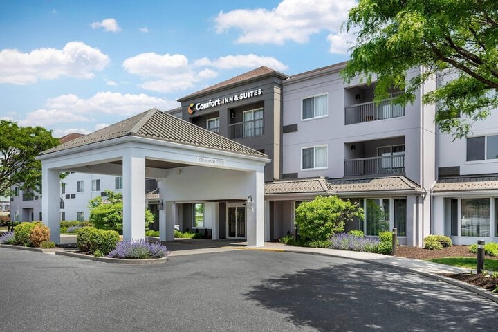 Sonesta Select Allentown Bethlehem Airport
