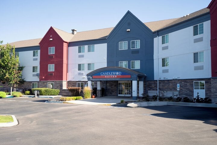 Candlewood Suites Boise - Towne Square, an IHG Hotel