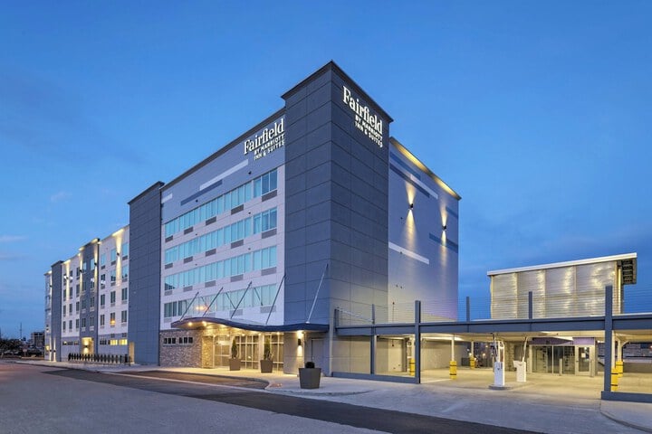 Fairfield Inn & Suites St. Louis Downtown