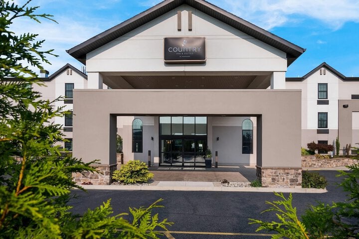 Country Inn & Suites by Radisson, Grandville-Grand Rapids West, MI